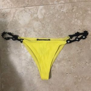 Mandaylnn bikini bottoms